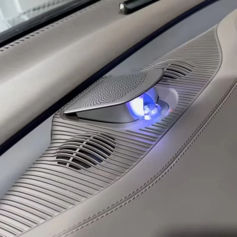 Altavoz con luz ambiental y el - D.A.D Car Accessories reseña y precio